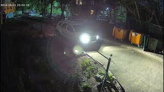 IVM 4339 F1 0 LP, 4МР@25 это ночь, не освещённая часть здания, автомобильный номер